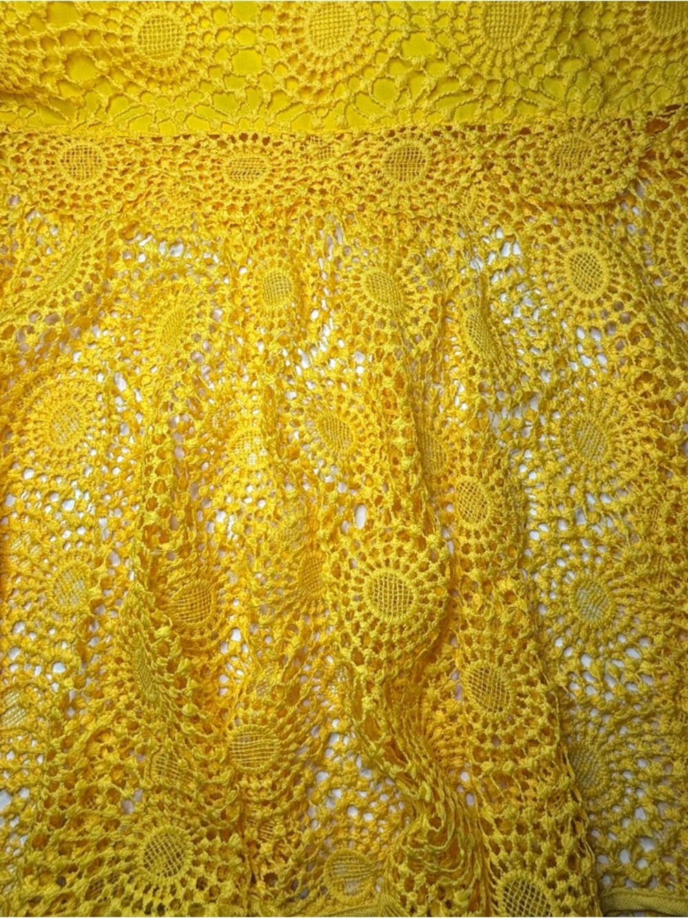 Saylor Leilani Yellow Lace Midi Dress Ruffle V Neck Cutout EUC S - Picture 13 of 13